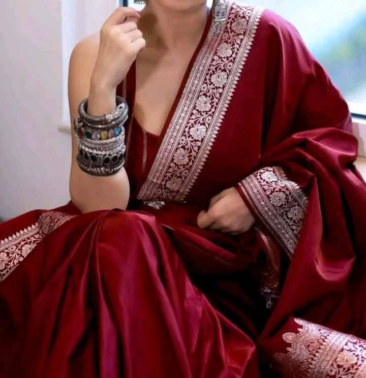 ফুল কন্যা শাড়ী